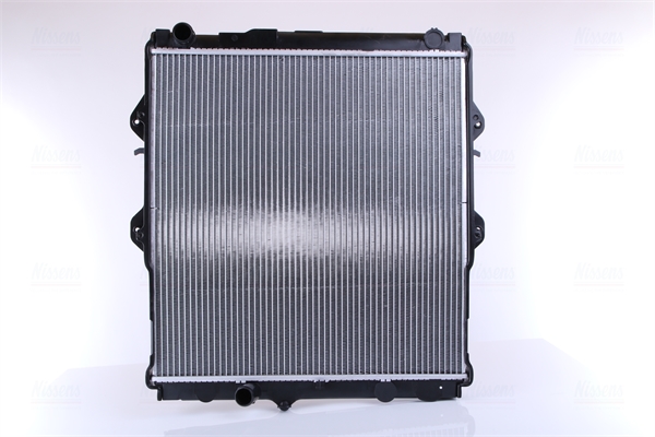 Radiator, racire motor 64698 NISSENS