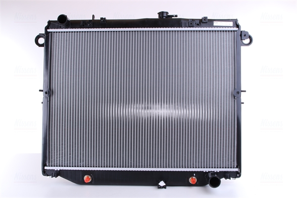 Radiator, racire motor 64882 NISSENS