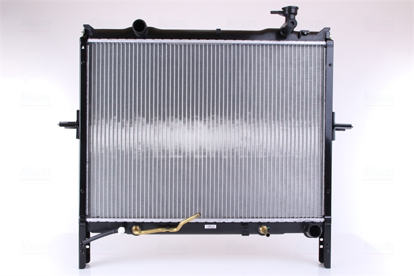Radiator, racire motor 66772 NISSENS