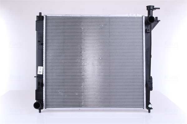 Radiator, racire motor 67518 NISSENS