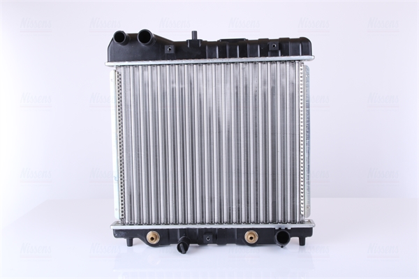 Radiator, racire motor 68111 NISSENS