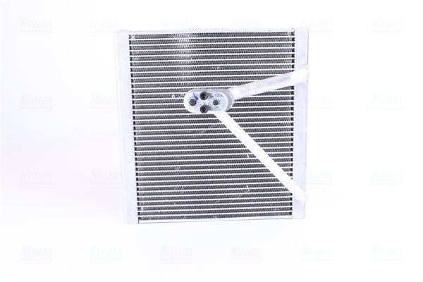 Evaporator,aer conditionat 92353 NISSENS
