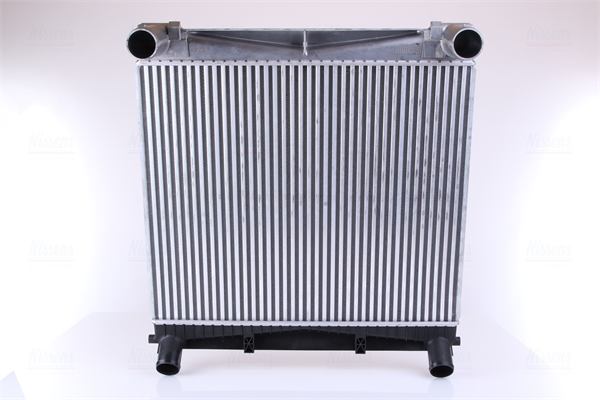 Intercooler, compresor 961140 NISSENS