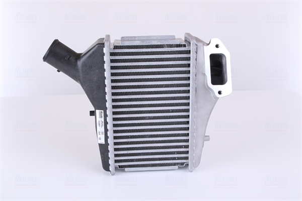 Intercooler, compresor 961421 NISSENS