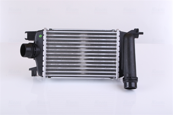 Intercooler, compresor 961583 NISSENS