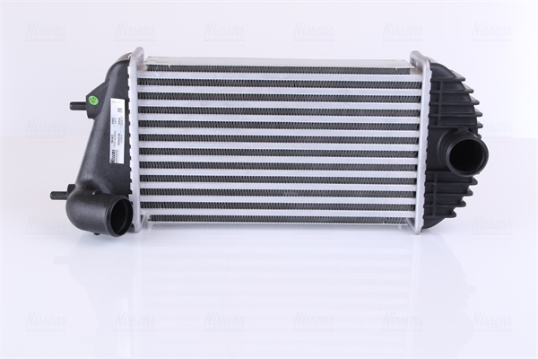 Intercooler, compresor 96465 NISSENS