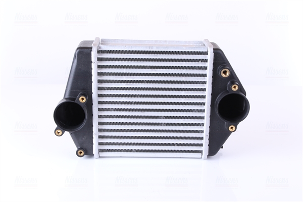 Intercooler, compresor 96570 NISSENS