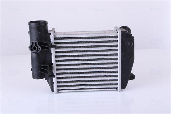 Intercooler, compresor 96576 NISSENS