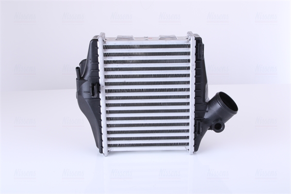 Intercooler, compresor 96579 NISSENS