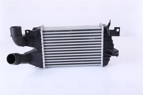 Intercooler, compresor 96587 NISSENS