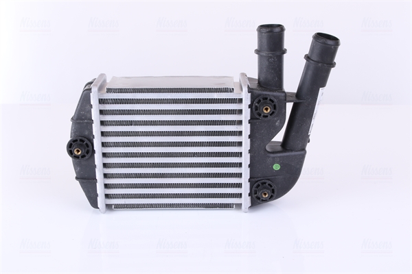 Intercooler, compresor 96673 NISSENS
