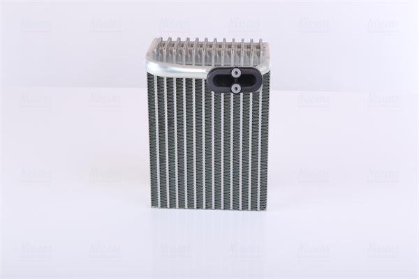 Evaporator, aer conditionat 92249 NISSENS