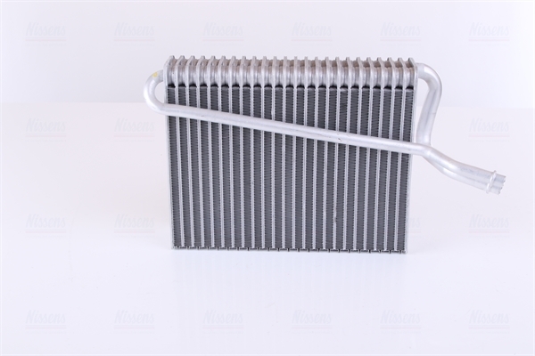 Evaporator, aer conditionat 92271 NISSENS