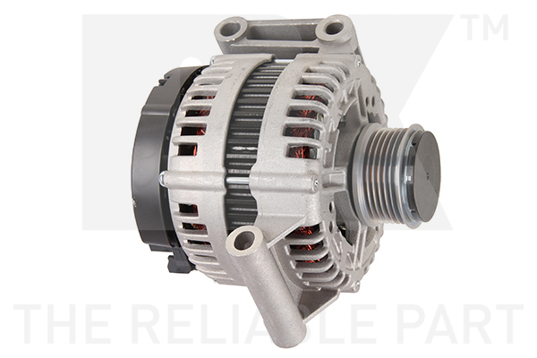 Generator / alternator 4847910 NK