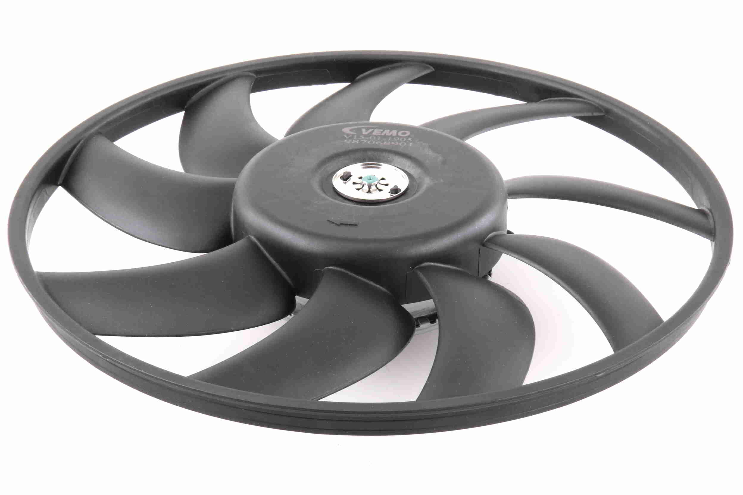 Ventilator, radiator V15-01-1905 VEMO