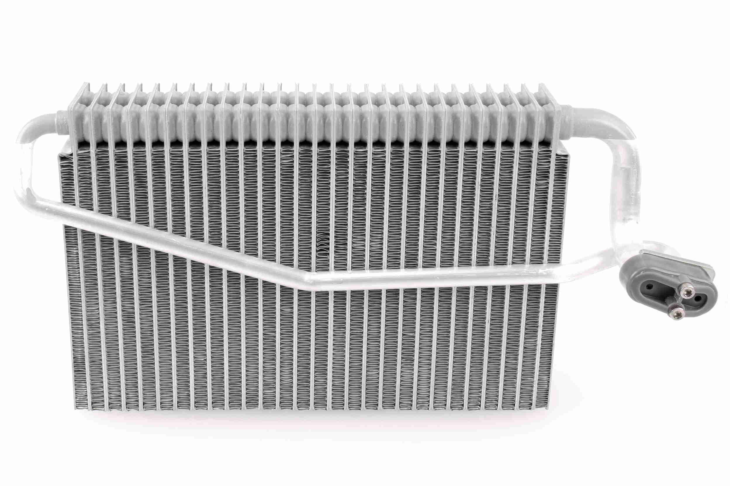 Evaporator, aer conditionat V30-65-0014 VEMO