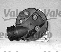 Generator / Alternator 437560 VALEO