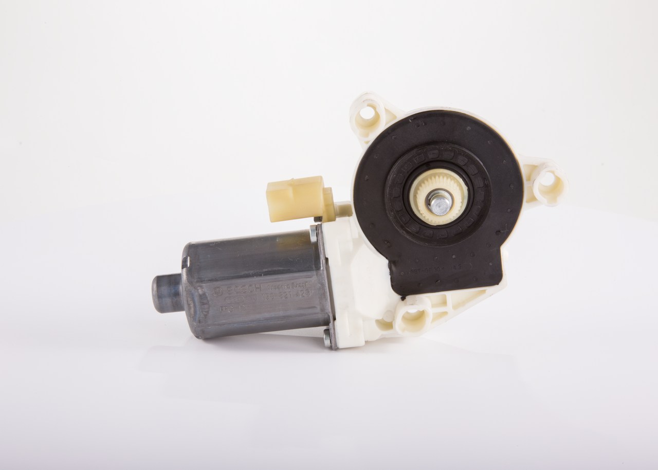 Electromotor, macara geam 0 130 821 423 BOSCH