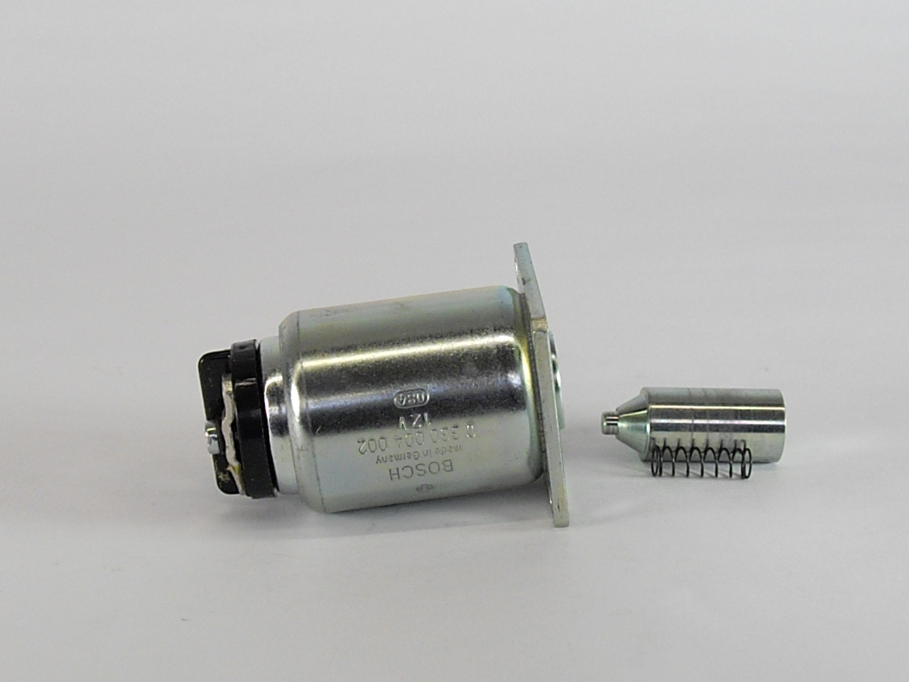 Magnet cursa 0 330 004 002 BOSCH