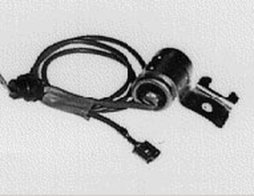 Condensator, aprindere 1 237 330 110 BOSCH