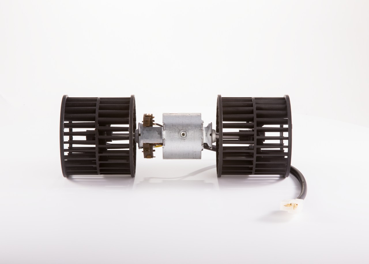 Motor electric,ventilator 9 130 451 050 BOSCH