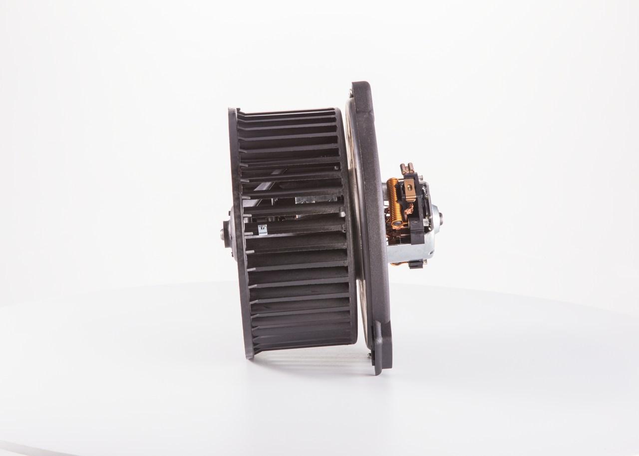 Electromotor, ventilatie interioara 9 130 451 143 BOSCH