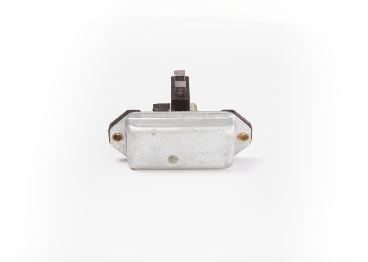 Regulator, alternator 9 190 457 002 BOSCH