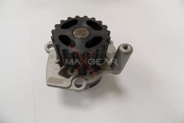 Pompă de apă, răcire motor 47-0082 MAXGEAR