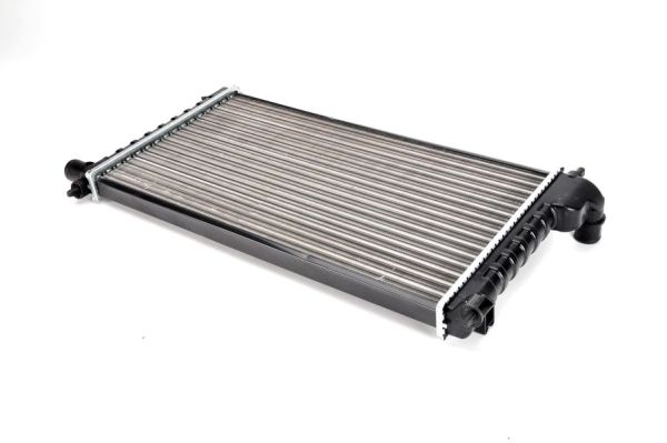 Radiator, racire motor D7P042TT THERMOTEC